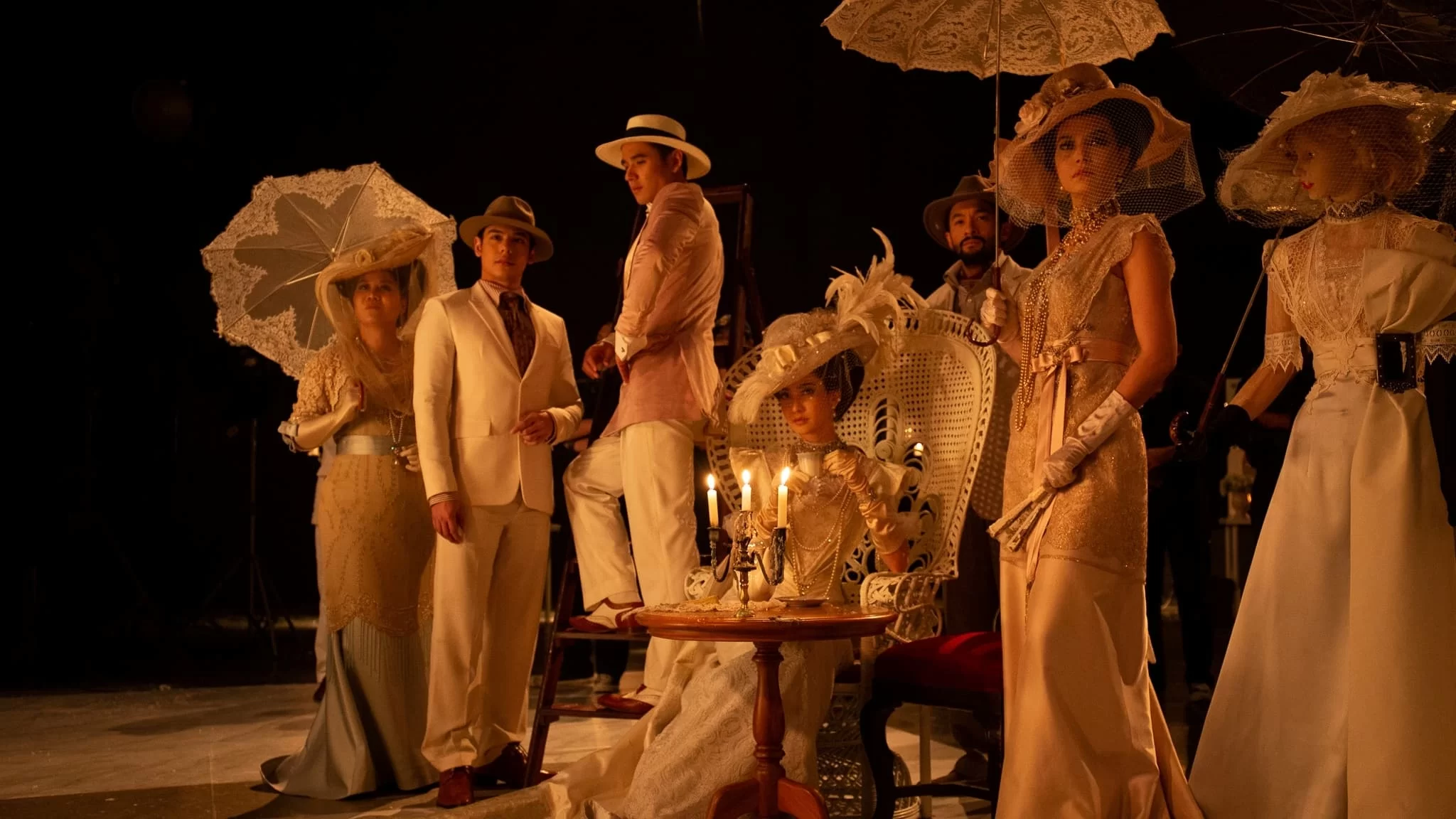 Шесть персонажей