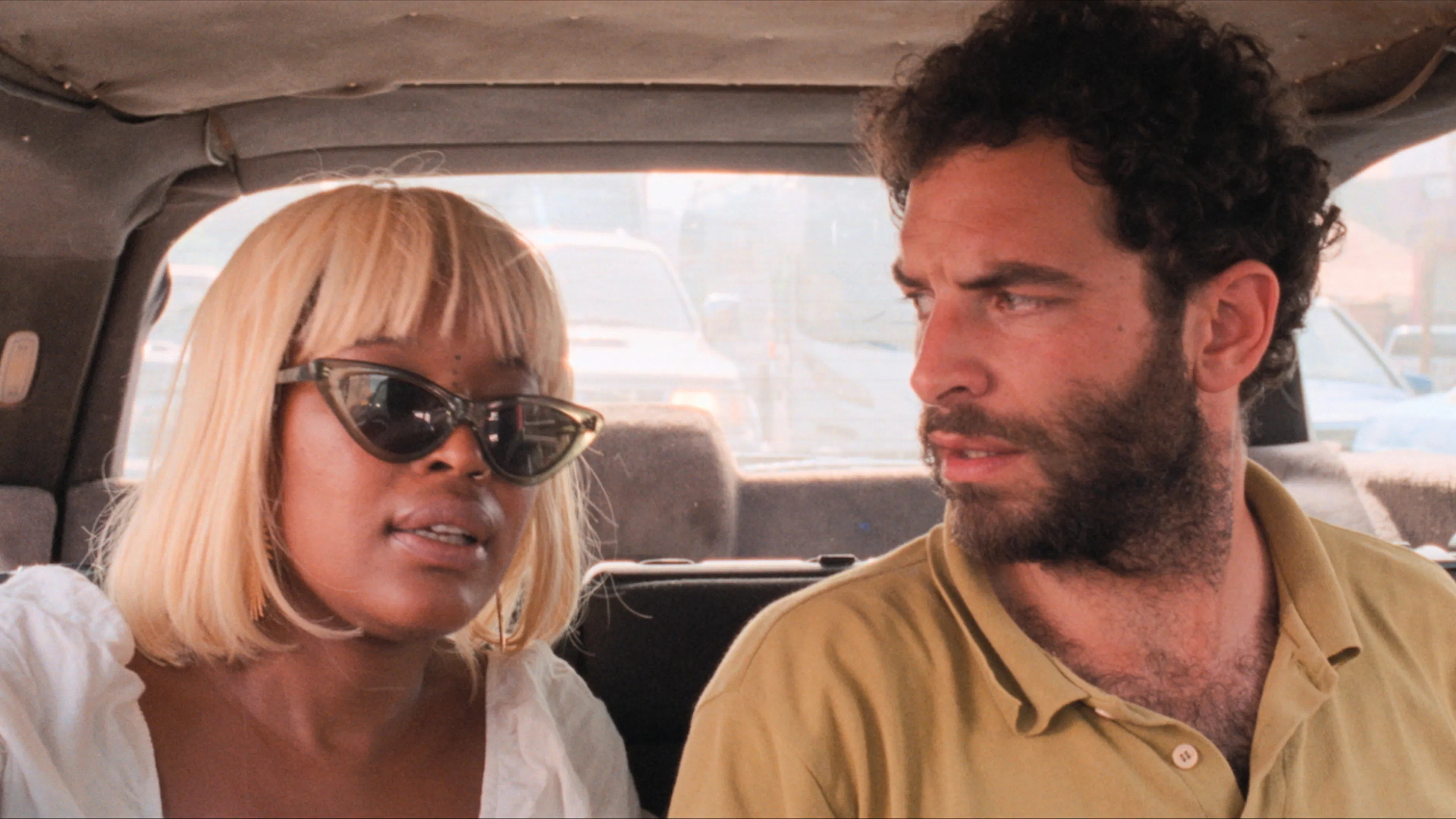 Я отдыхаю только во время бури